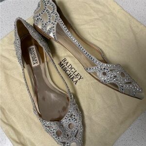 Badgley Mischka Women's Champagne & Silver Embellished Loafers